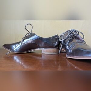 Shellys London Pointed Toe Loafers Size 5.5/36 Boston Chrome Patent Leather.